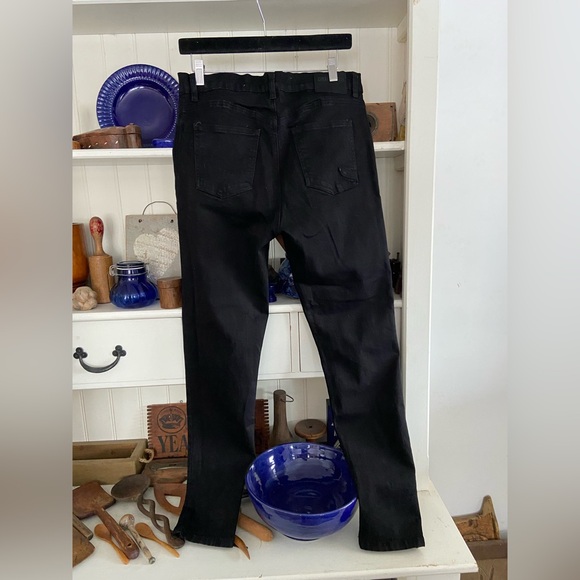 Parasuco - Picture 2 of 3